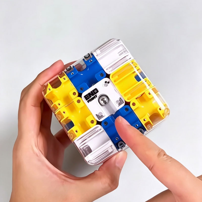 Novelty 3D Rolling Ball Maze C - Brain Teaser Cube review and price
