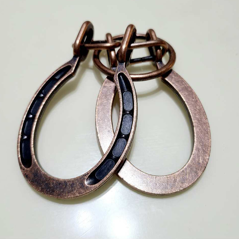 Classical Horseshoe Cast Metal - Brain Teaser Cube review and price